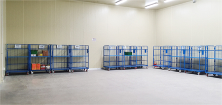 물류창고 이미지